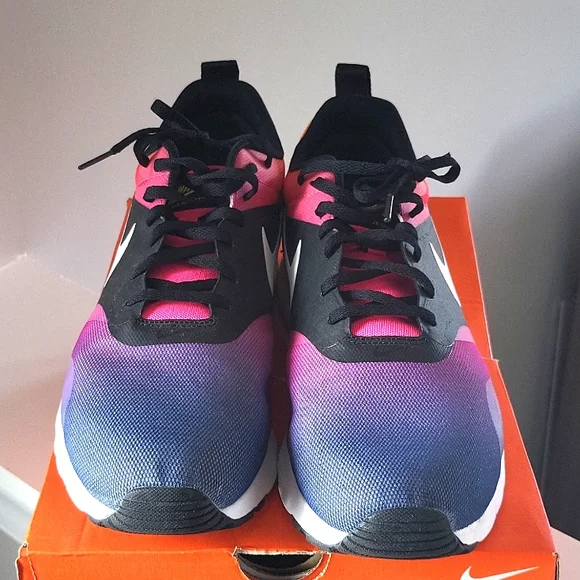 Nike Retaliation Trainer - Picture 2 of 4